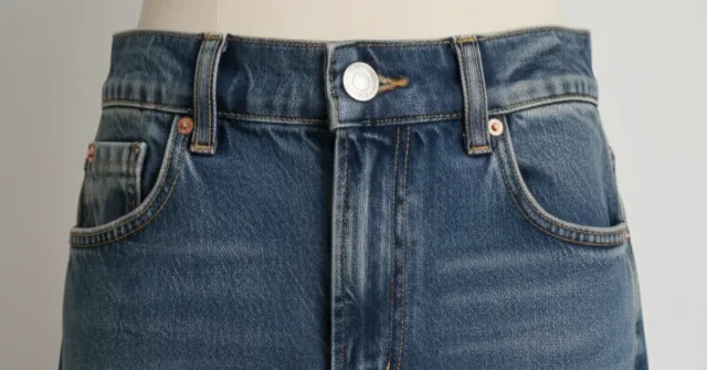 Falda vaquera larga con abertura