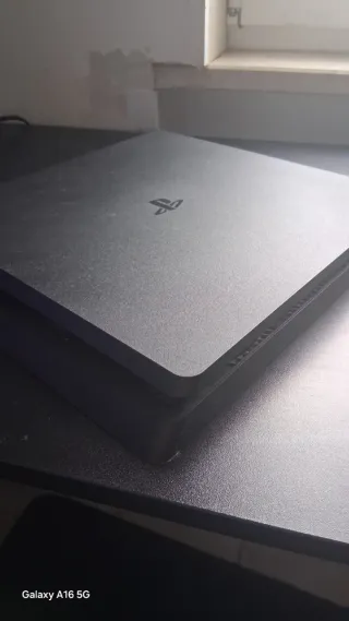 Playstation 4 Slim 860GB