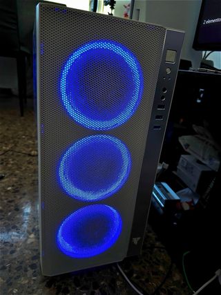 PC Gaming Ryzen 5600G RTX 5060 32GB RAM