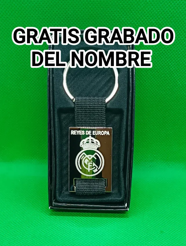 LLAVERO Y PULSERA DEL REAL MADRID REYES DE EUROPA