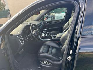 Porsche Cayenne 2019