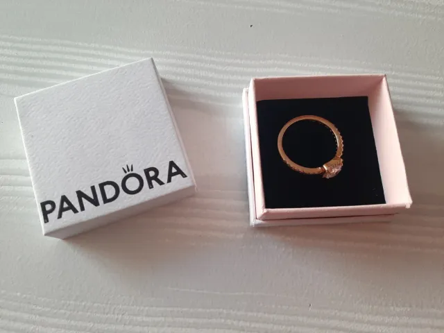 Anillo Transparente Cuadrado Brillante