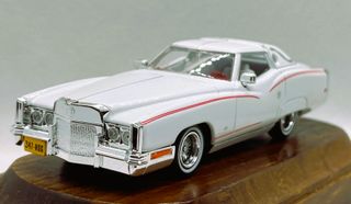 CADILLAC CORVORADO ESCALA 1/43, MUY BUEN ESTADO