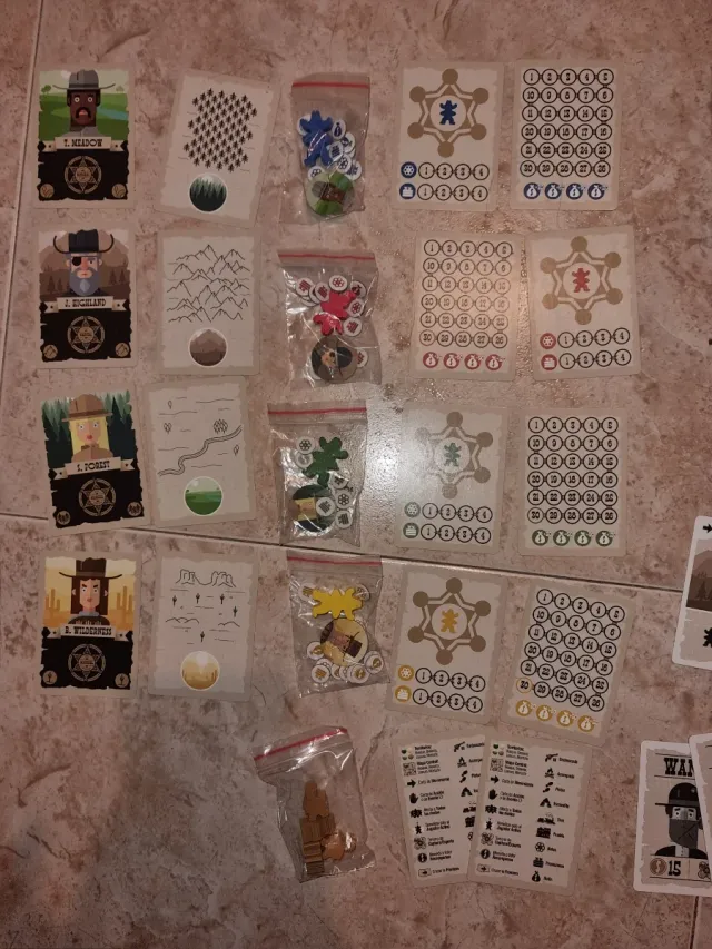 Marshals: Juego de cartas base + Expansiones