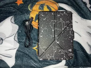 Ebook kobo clara e2 + funda + cable de carga