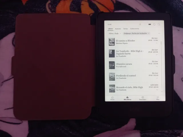 Ebook kobo clara e2 + funda + cable de carga