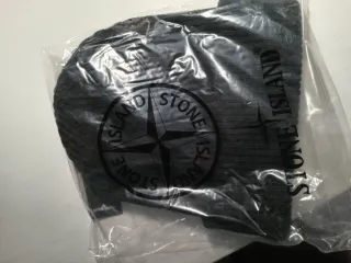 Cappello Stone Island Nero Unisex