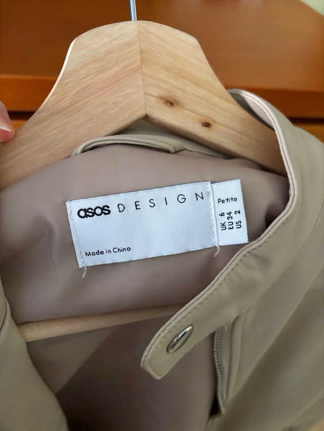 Chaqueta ASOS Beige Imitación de Cuero