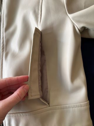 Chaqueta ASOS Beige Imitación de Cuero