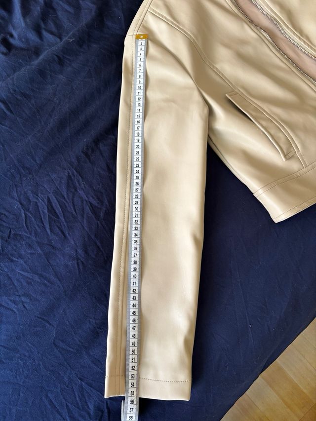 Chaqueta ASOS Beige Imitación de Cuero