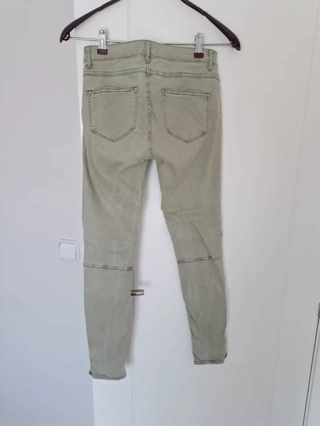 Vaqueros verdes mujer