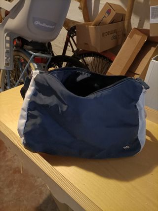 Borsa Carpisa blu e bianca