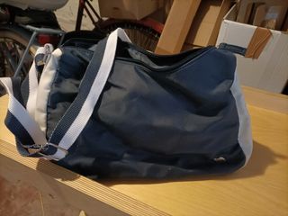 Borsa Carpisa blu e bianca