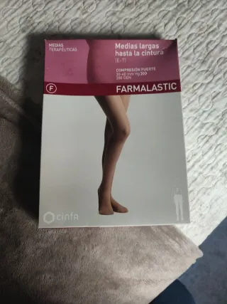 Medias Farmalastic Largas Compresión Fuerte