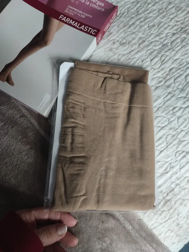 Medias Farmalastic Largas Compresión Fuerte