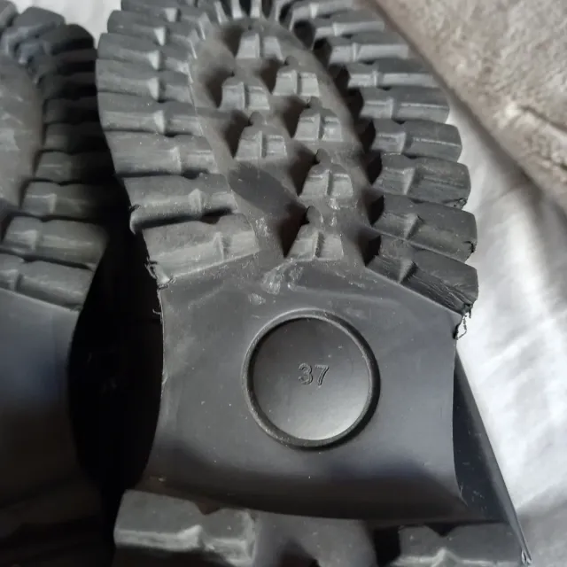 Mocasines Piel Carmela Negros