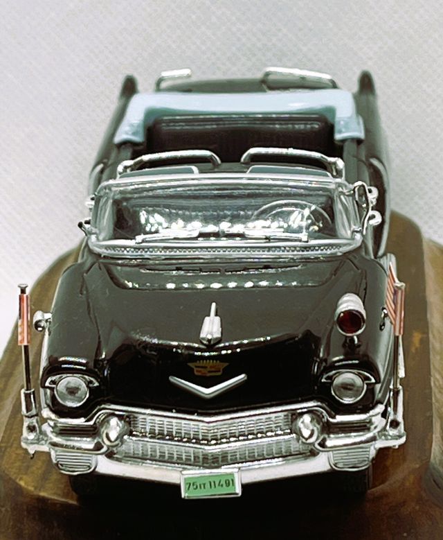 CADILLAC LIMUSINE DESCAPOTABLE, 1/43, PRESIDENCIAL