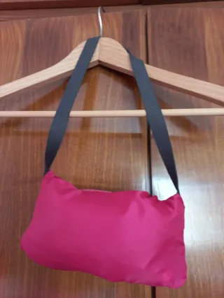 Cortavientos fucsia talla S