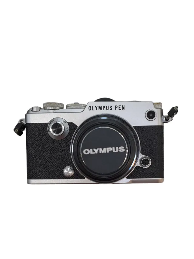 Olympus PEN-F Cámara + Objetivo + Bolso