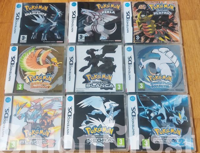 Caja HOLOGRÁFICA TRIÁNGULOS Pokémon Platino