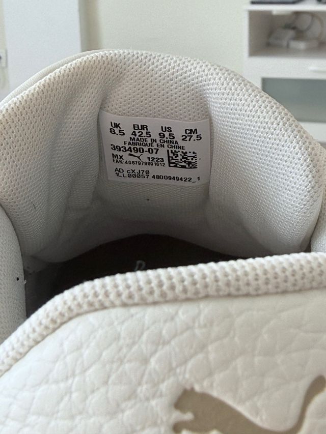 Zapatillas Puma Beige y Blanco