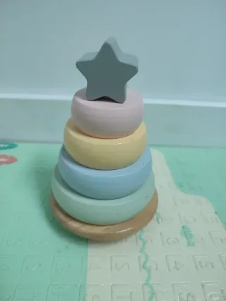 Torre di Impilamento Montessori in Legno