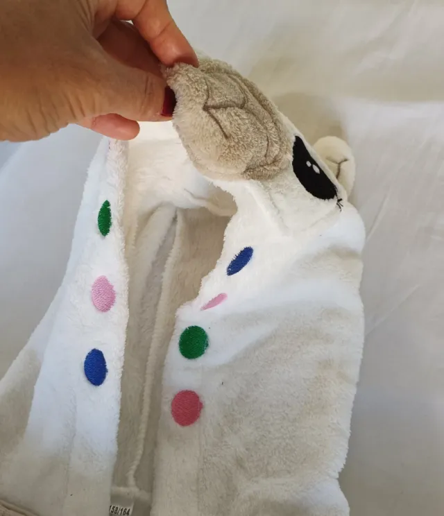 Pijama blanco tipo mono para 12-14 años (nuevo)