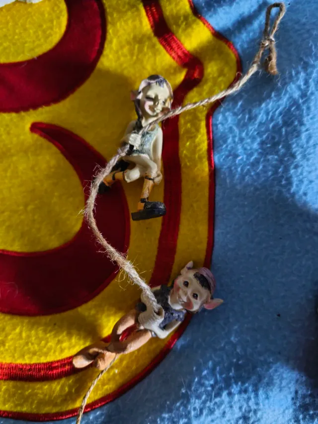 Duendes decorativos colgantes