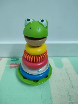 Torre di accumulazione Montessori in legno