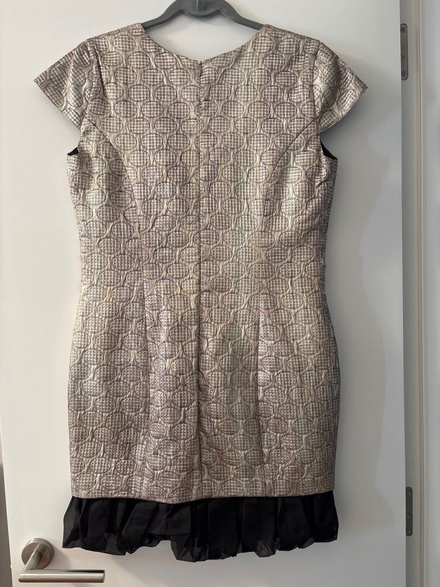 Vestido fiesta dorado y negro