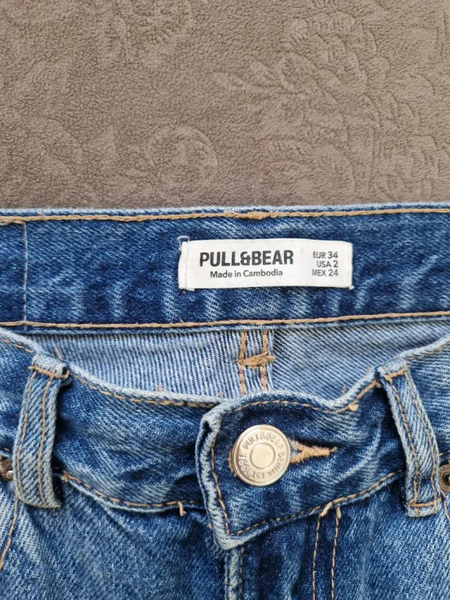 Pantalón vaquero mom talle alto T34