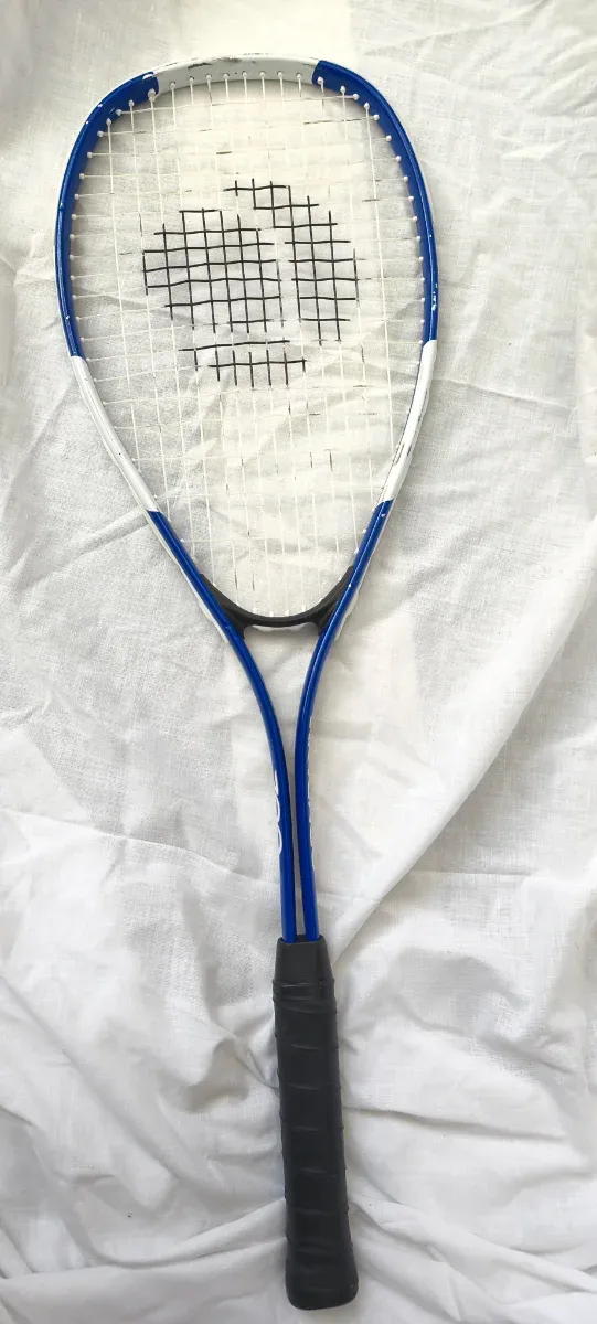 Raqueta Squash Artengo SR 700 + funda
