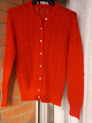 Chaqueta de punto roja