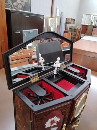 JOYERO CON BAILARINA