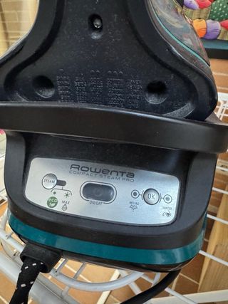 Centro de Planchado Rowenta 2200W