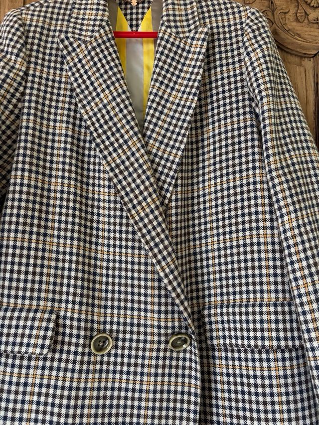 Abrigo cuadros El Ganso y bufanda