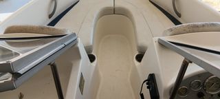 Embarcación Bayliner