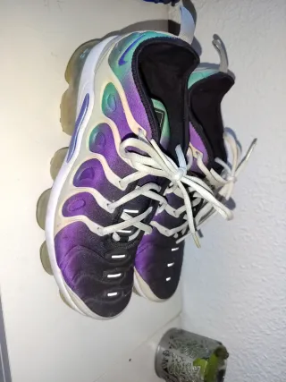 Tenis Nike Air Vapormax Plus Morado Negro