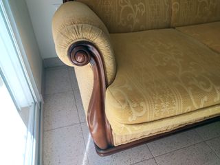 Sofá 3 plazas madera y tela vintage
