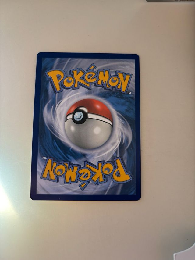 Carta Pokémon Reuniclus