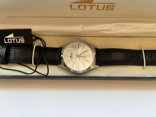 Reloj Lotus Negro y Plateado