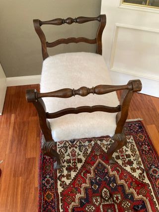 Marquesitas antiguas. Banquetas clásicas.