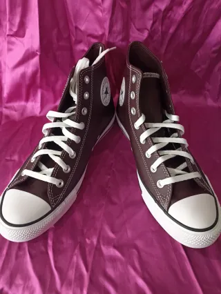 Zapatillas Converse burdeos-marrones Talla 43