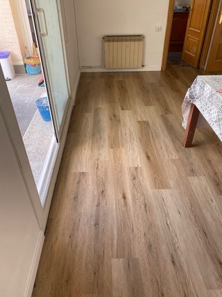 instalación de Parquet Vinílico SPC
