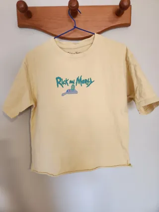 Camiseta Rick and Morty amarilla