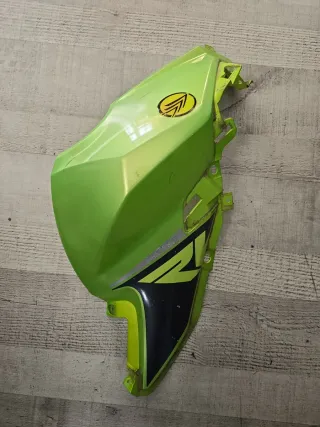 Carenado derecho combustible usado keeway 125