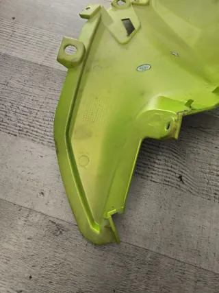 Carenado derecho combustible usado keeway 125