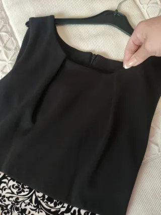 Elegante vestido negro y blanco