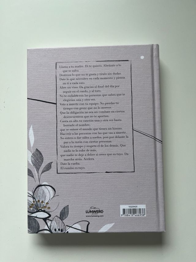 Brillo por tu ausencia: Manual para salvarse