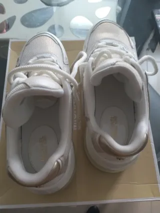 Deportivas Michael Kors Talla 36.5